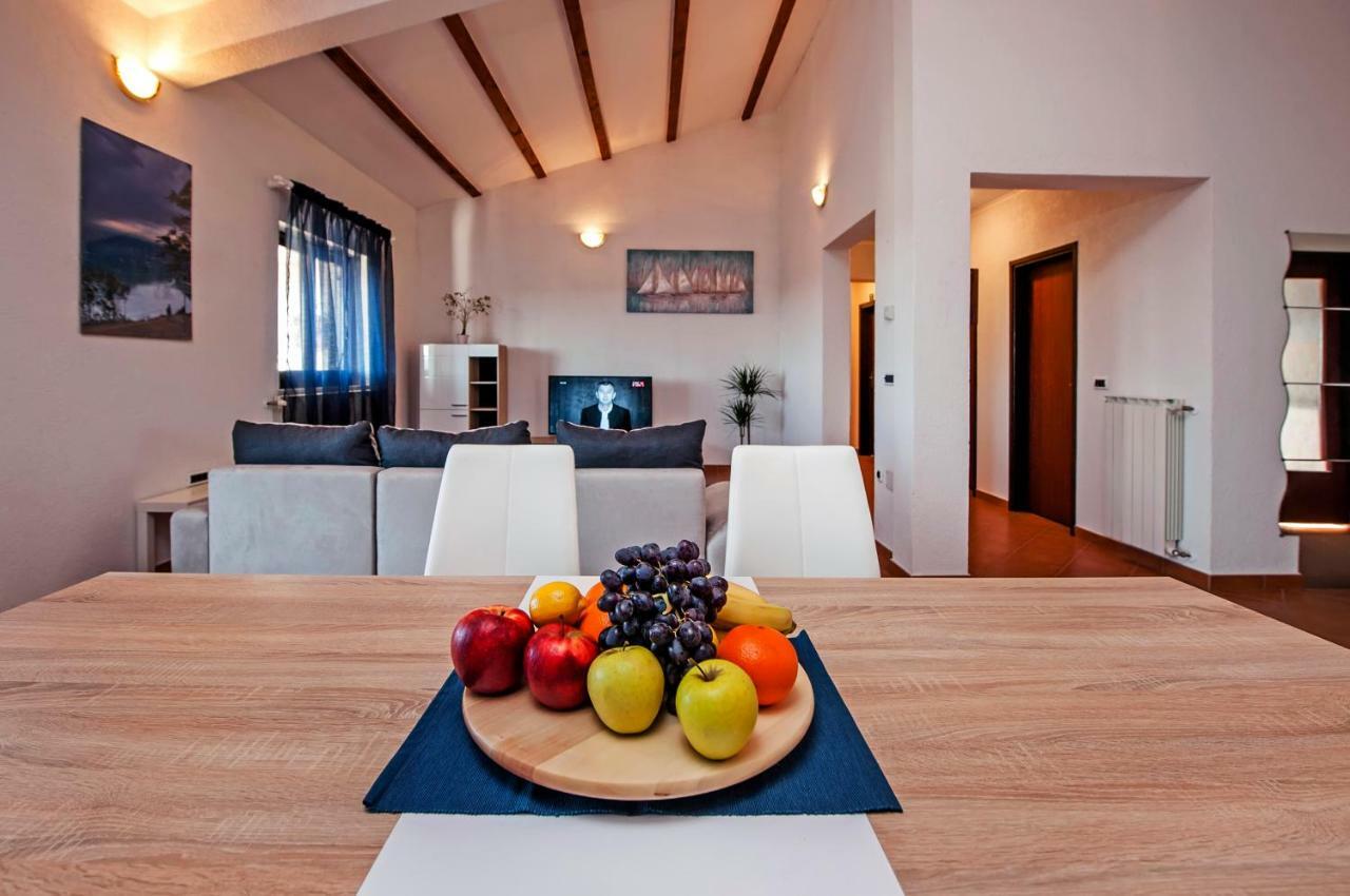 Apartment Bora Rovinj Eksteriør bilde