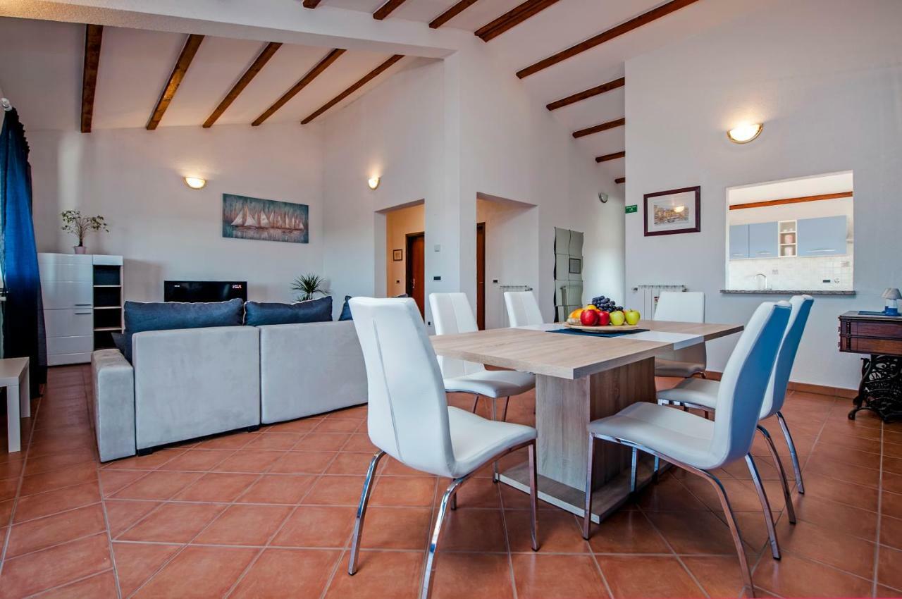 Apartment Bora Rovinj Eksteriør bilde